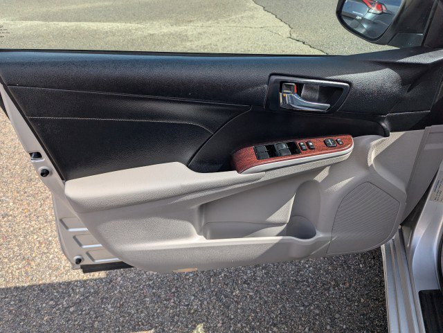 Used 2014 Toyota Camry XLE FWD image 8
