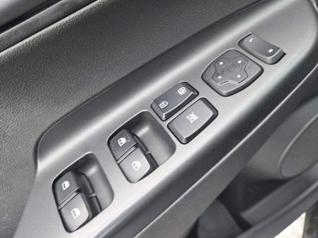 Used 2021 Hyundai Kona SEL image 8