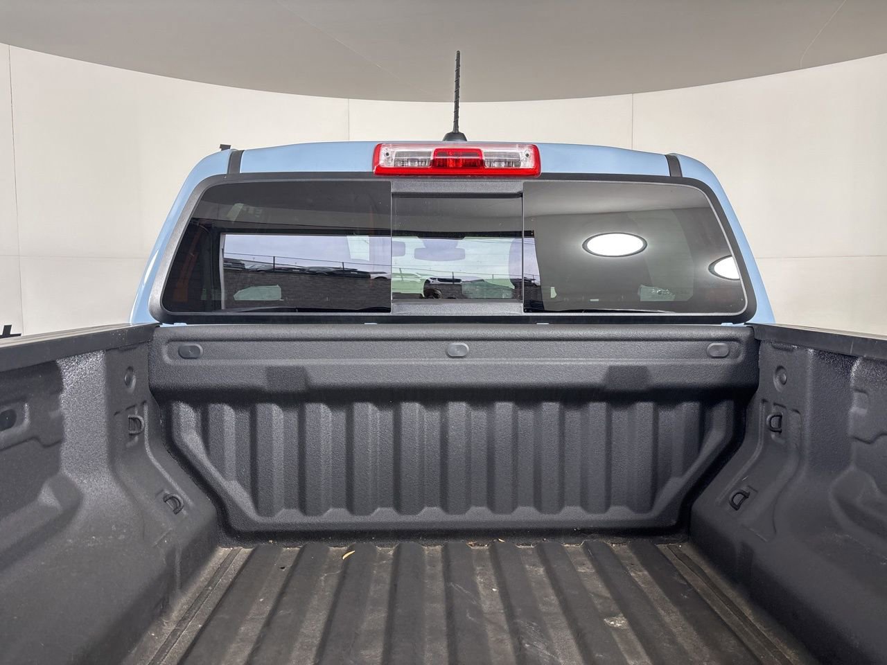 Used 2025 Chevrolet Colorado W/T w/ Advanced Trailering Package image 19