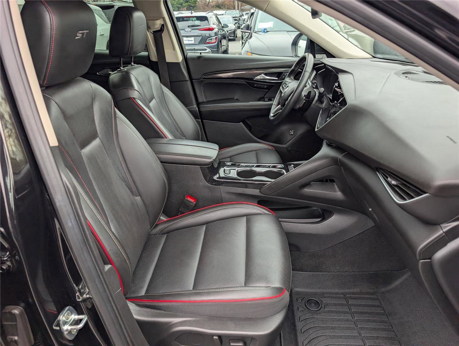 Used 2023 Buick Envision Essence w/ Sport Touring Package image 12