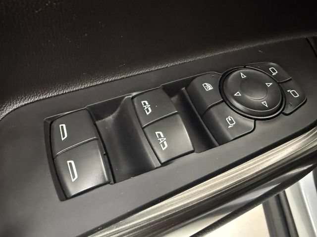 Used 2023 GMC Acadia SLT w/ Preferred Package FWD image 29