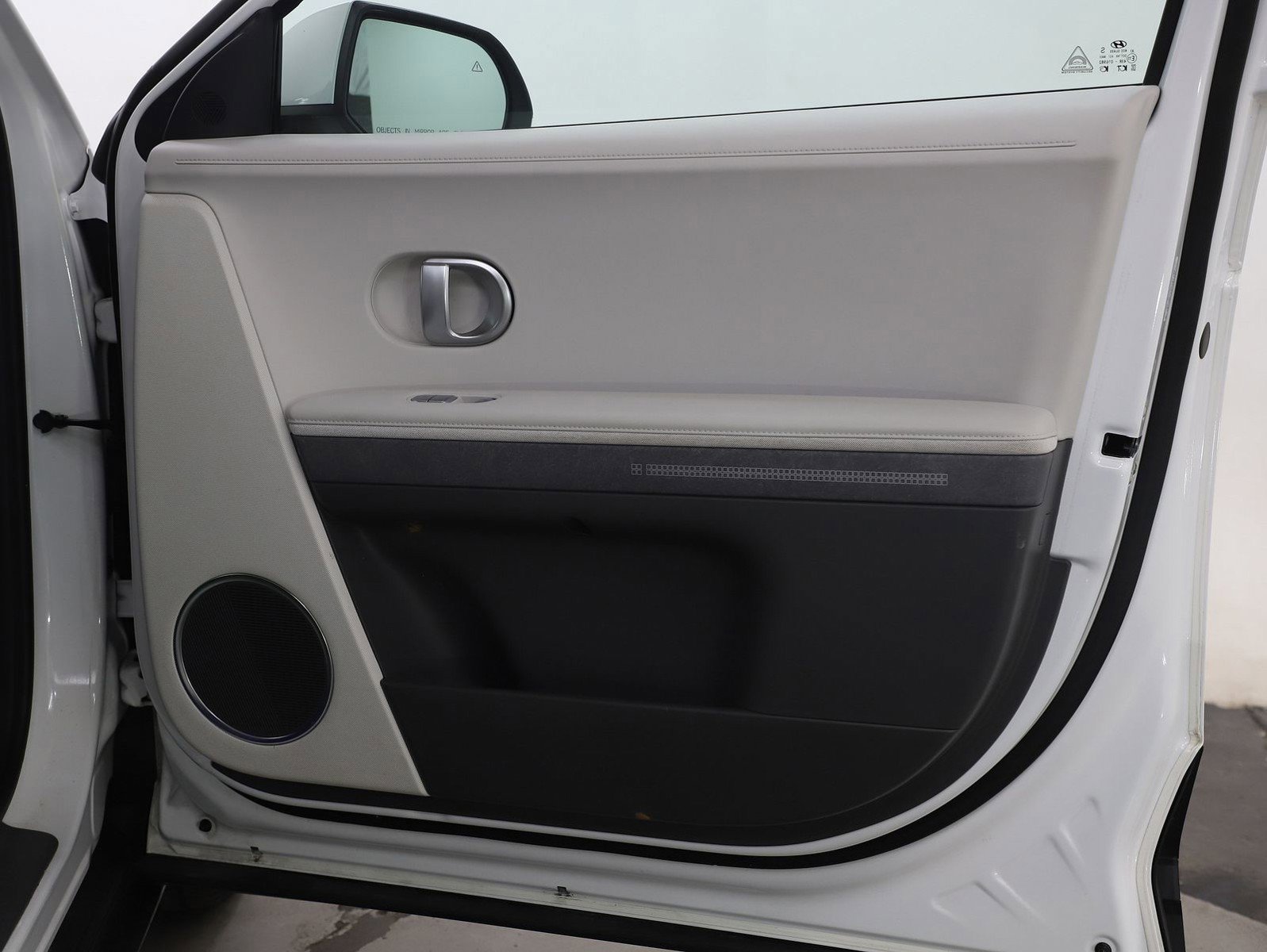 Used 2023 Hyundai Ioniq 5 SEL image 9