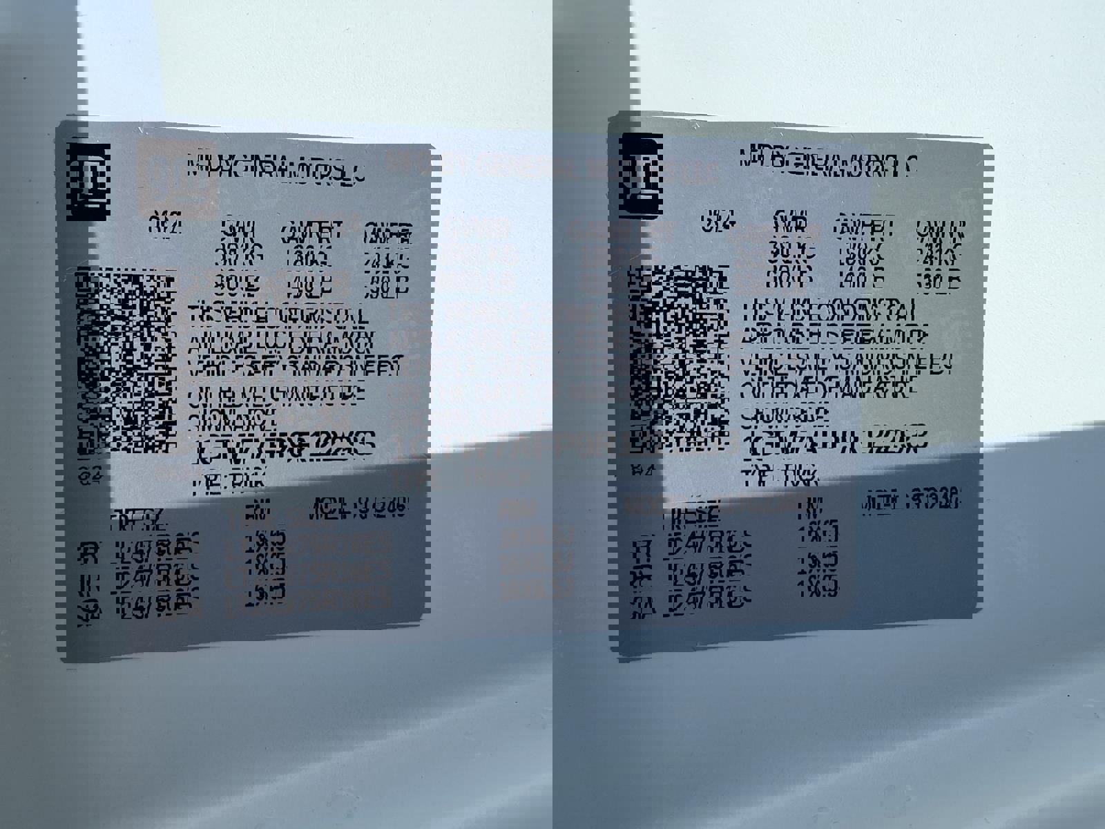 Used 2024 GMC Savana 2500 w/ Driver Convenience Package image 23