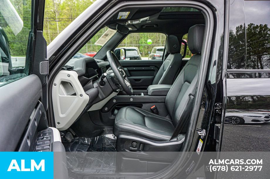 Used 2024 Land Rover Defender 110 S image 19