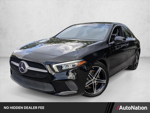 Used 2022 Mercedes-Benz A 220 image 1