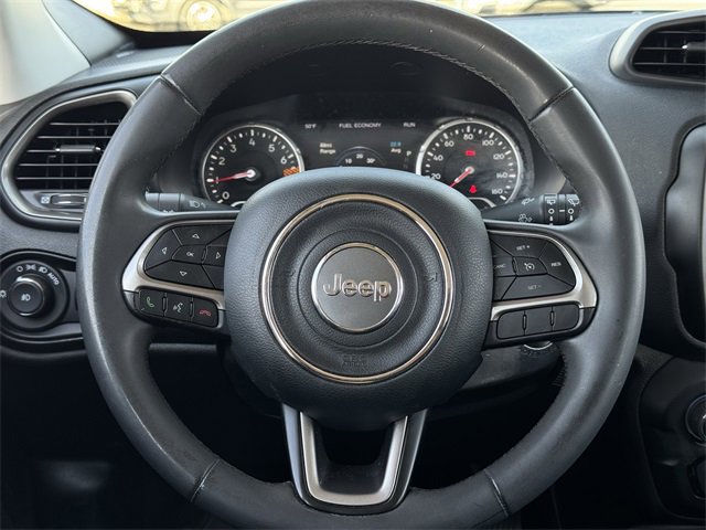 Used 2022 Jeep Renegade Latitude image 11