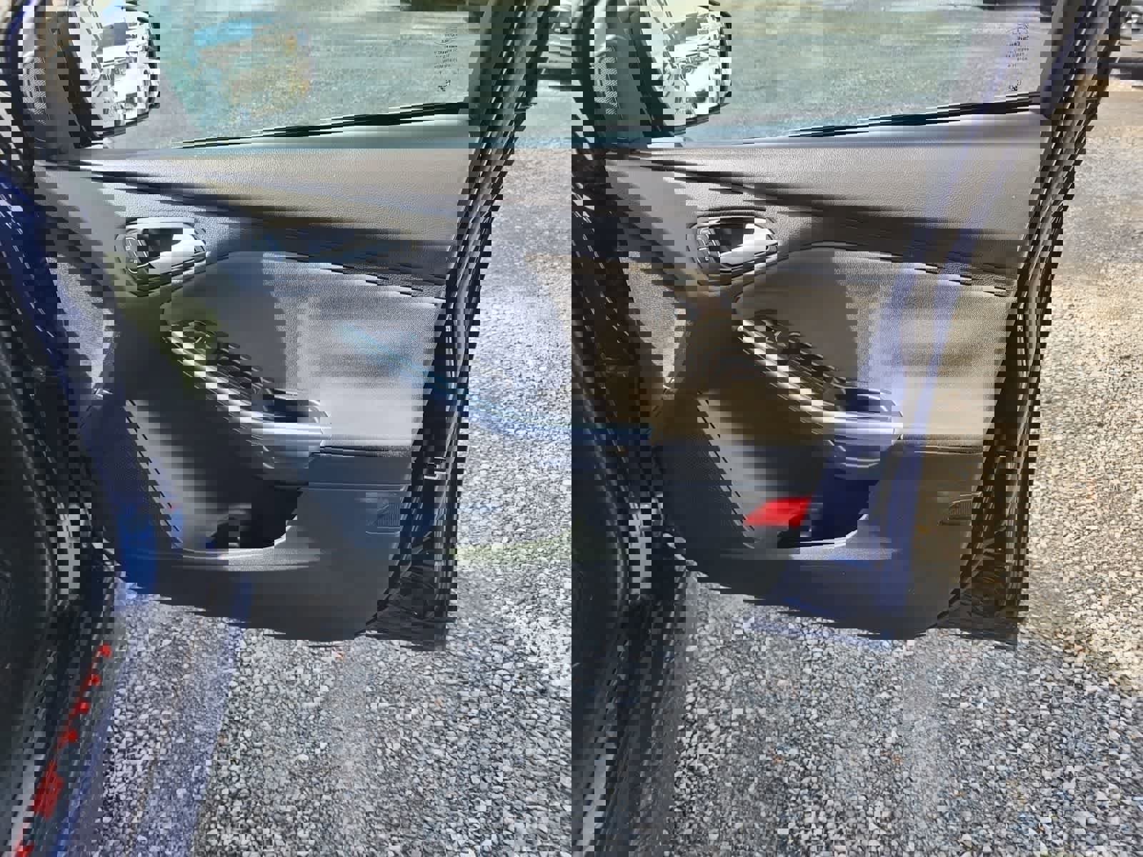 Used 2017 Ford Focus ST image 22