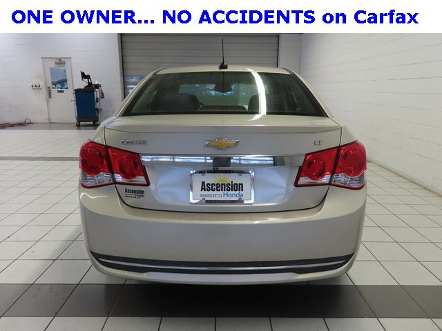 Used 2016 Chevrolet Cruze LT image 12