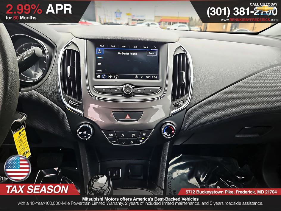 Used 2019 Chevrolet Cruze LT image 13