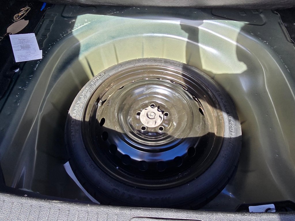 Used 2023 Toyota Corolla LE w/ Carpet Mat Package (TMS) image 30