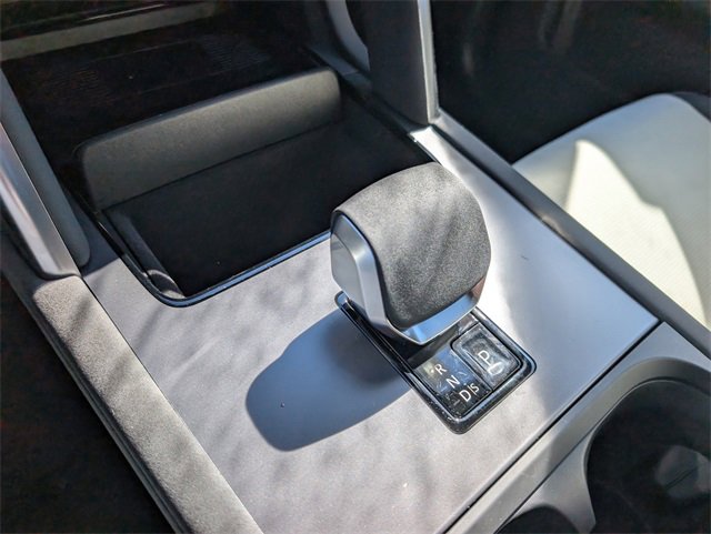 New 2025 Land Rover Discovery Sport Dynamic SE image 12