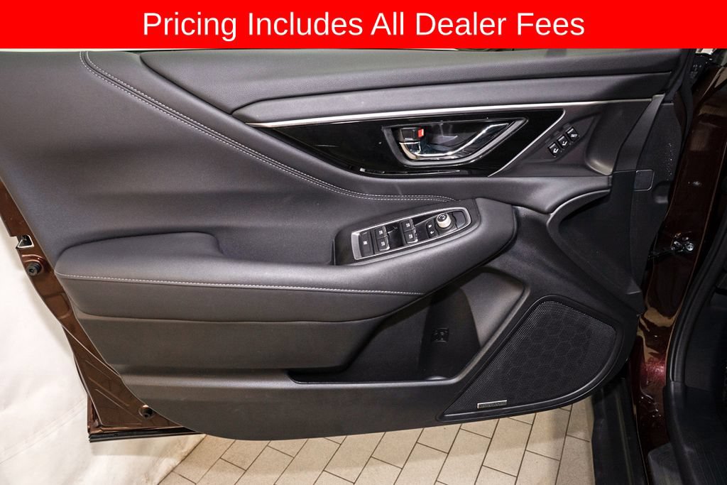 Used 2025 Subaru Outback Limited w/ Popular Package #2 AWD/4WD image 13