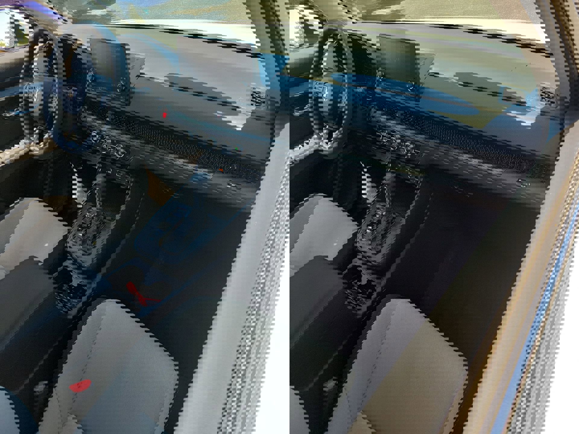 Used 2024 Honda CR-V EX image 13