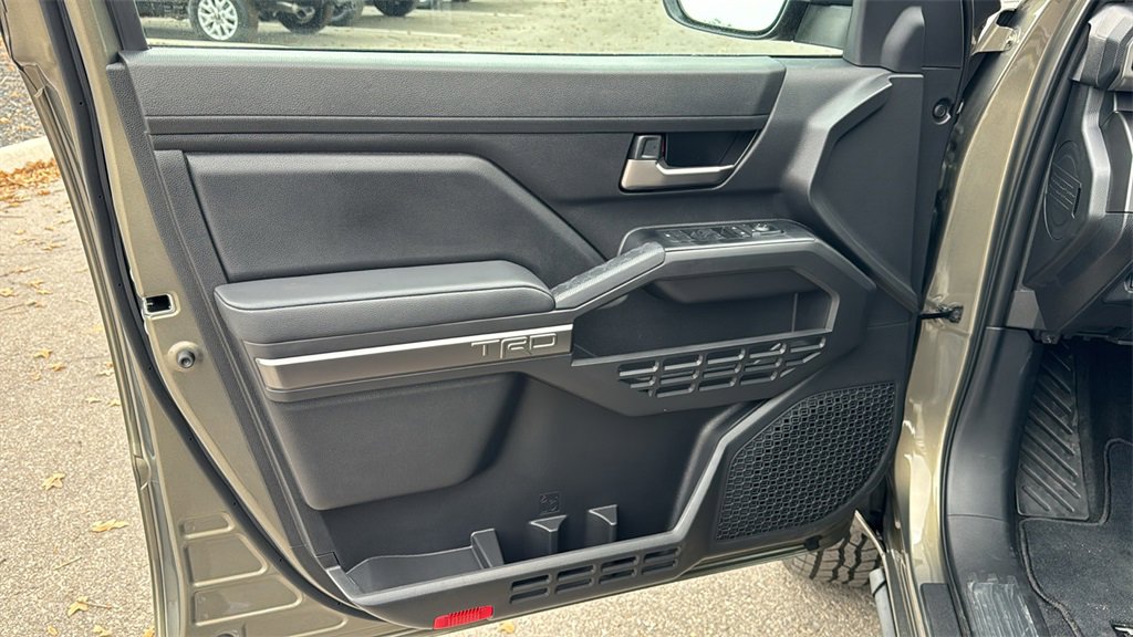 New 2025 Toyota Tacoma TRD Off-Road image 13