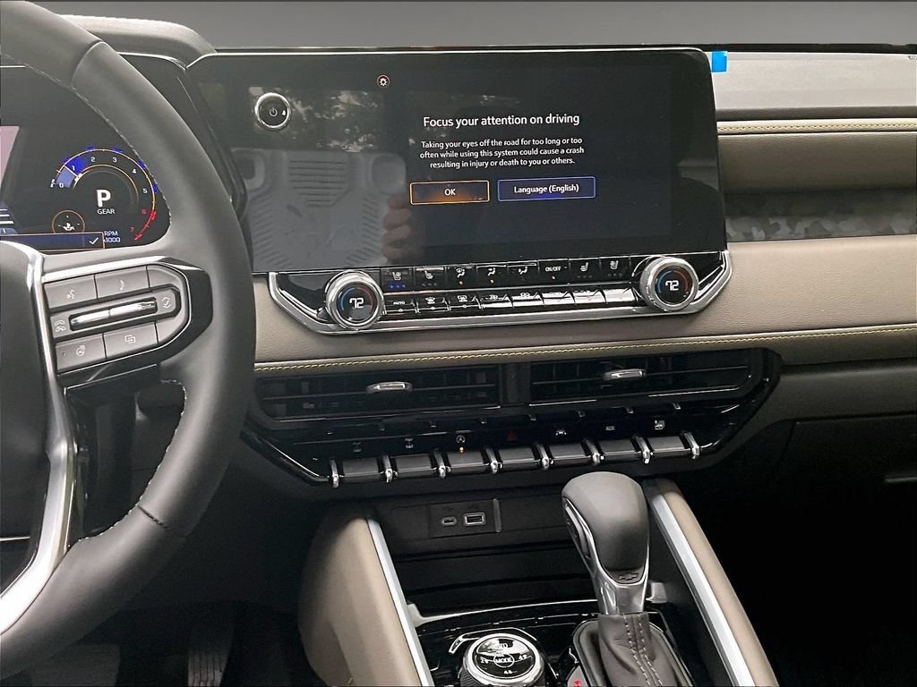 New 2026 Chevrolet Colorado ZR2 AWD/4WD image 13