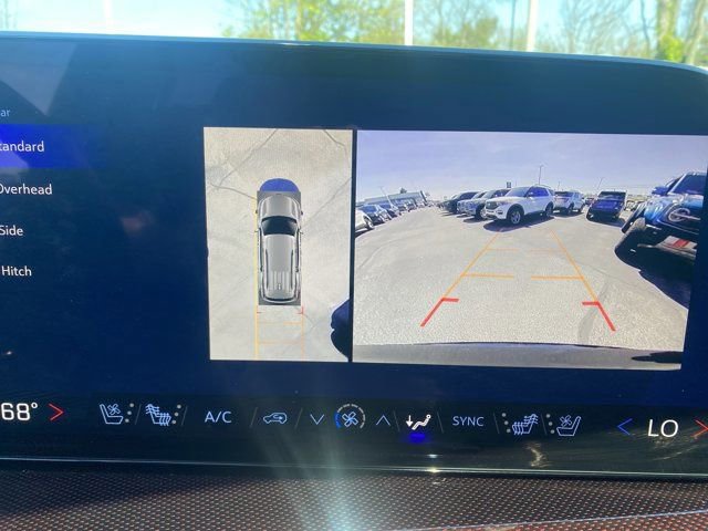 Used 2026 Chevrolet Traverse RS AWD/4WD image 20