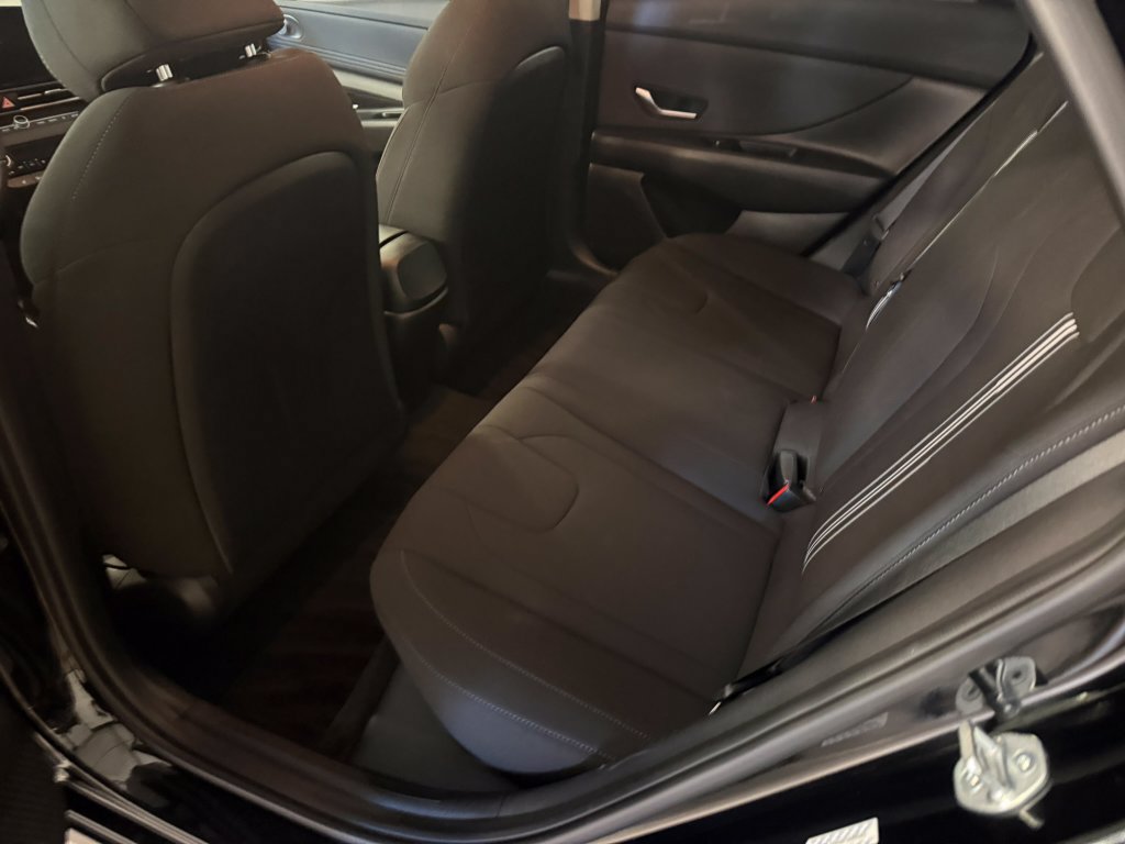 Certified 2023 Hyundai Elantra SEL w/ Convenience Package FWD image 26