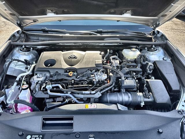 Used 2025 Toyota Camry LE image 33