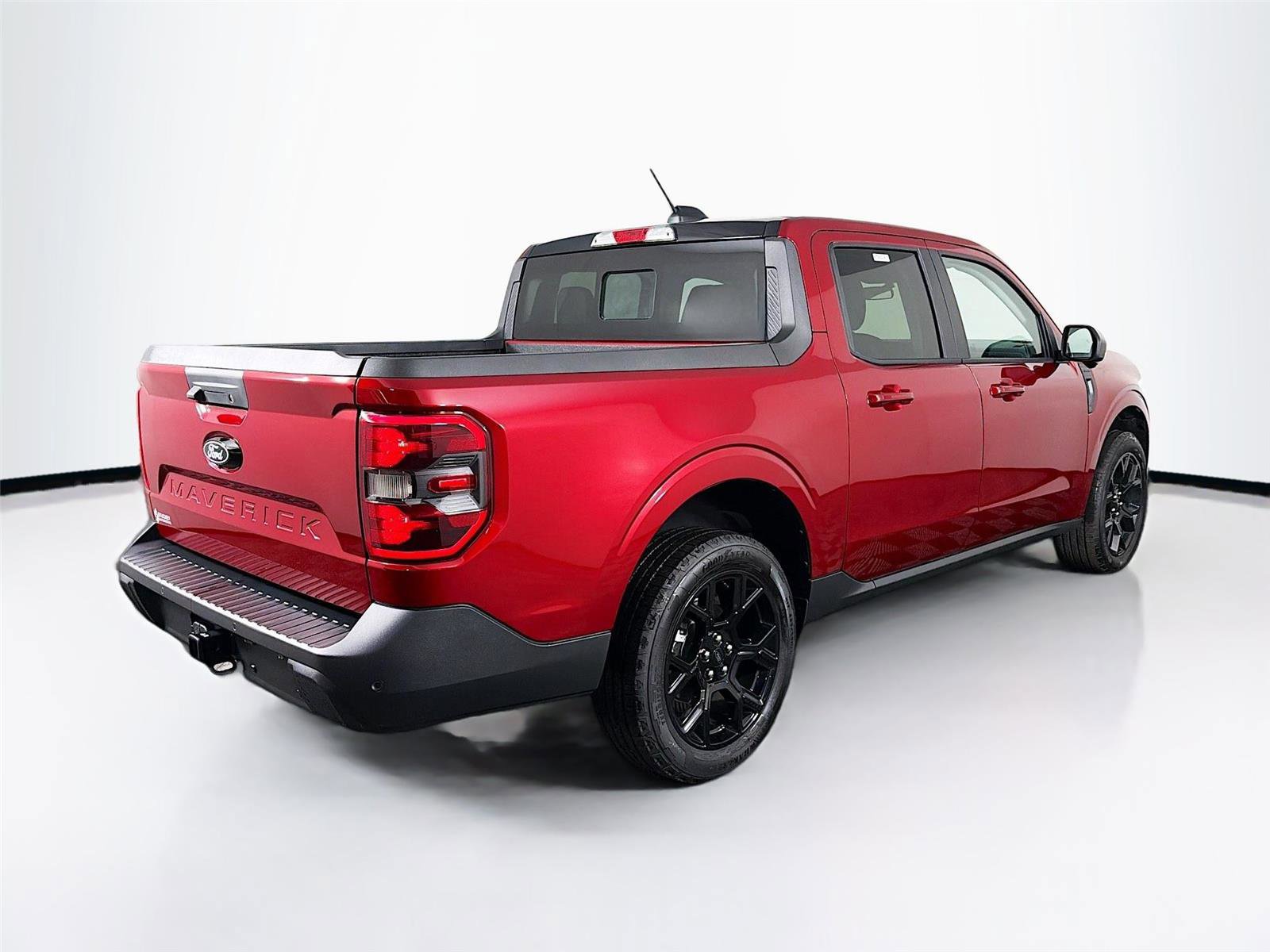 Used 2025 Ford Maverick Lariat w/ Black Appearance Package AWD/4WD image 7