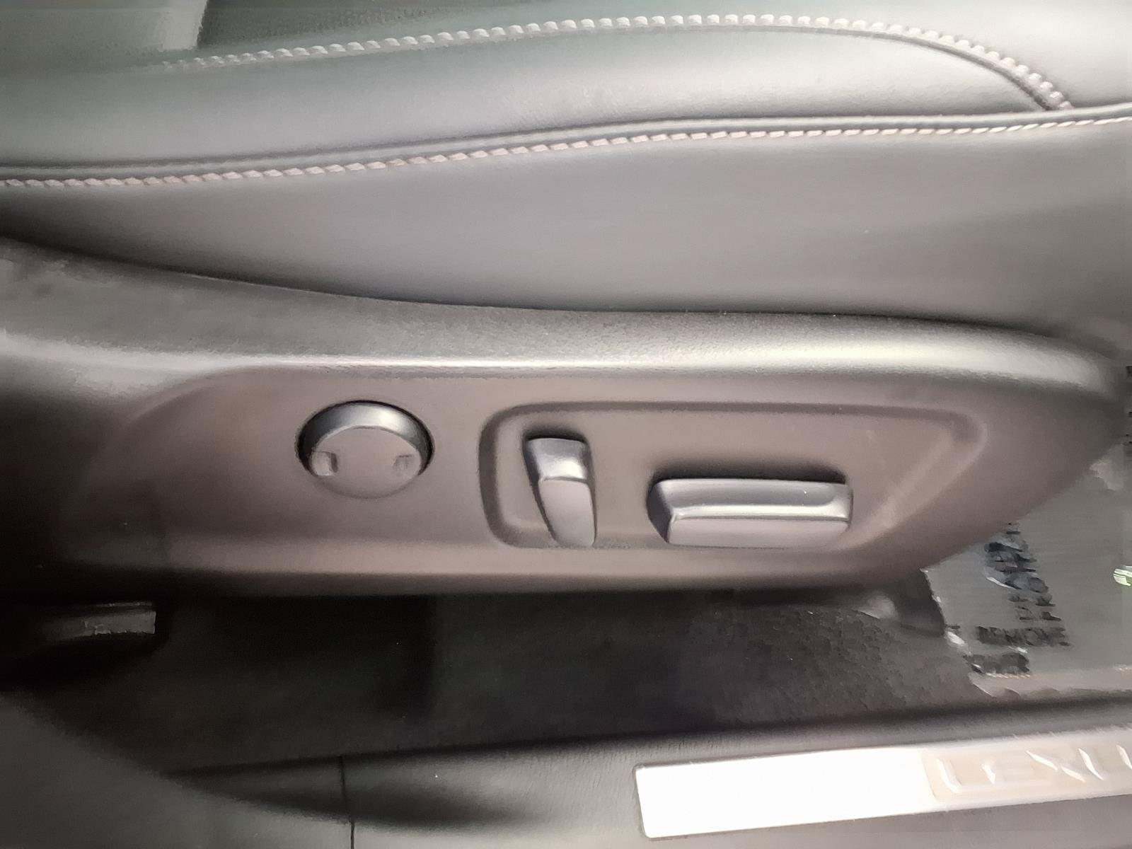 Used 2022 Lexus RX 350 FWD image 11