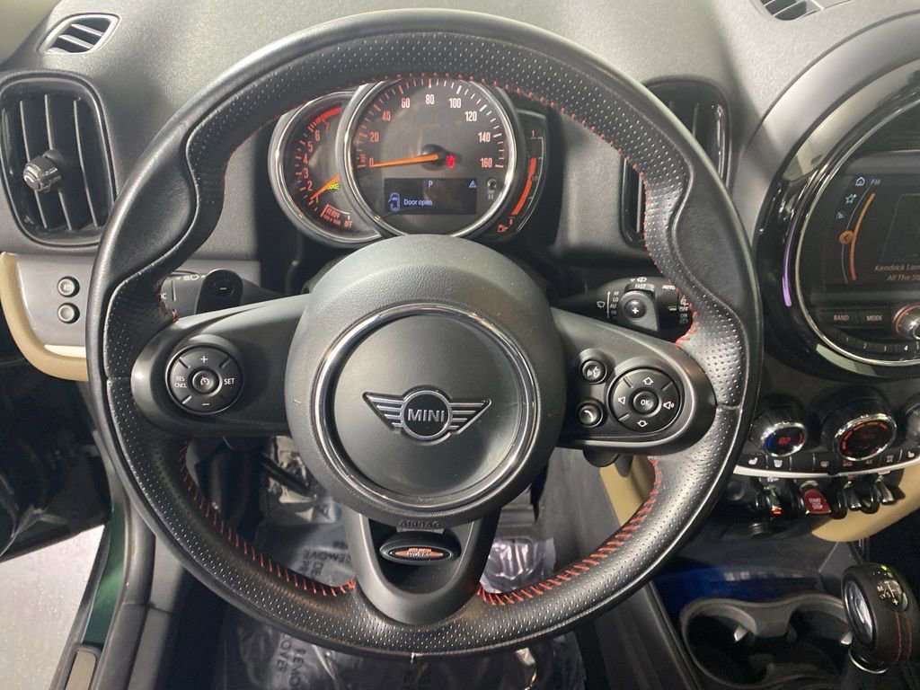 Used 2019 MINI Cooper Countryman S w/ Signature Upholstery Package image 15