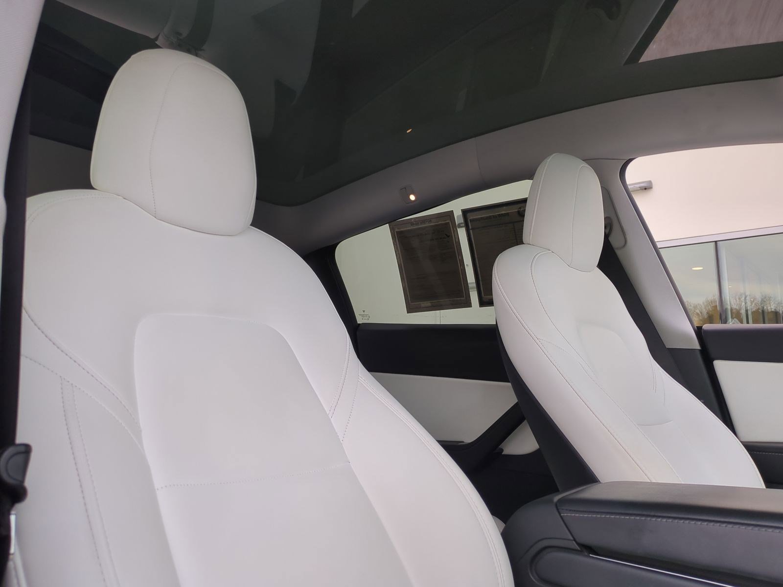 Used 2021 Tesla Model Y 2WD image 33