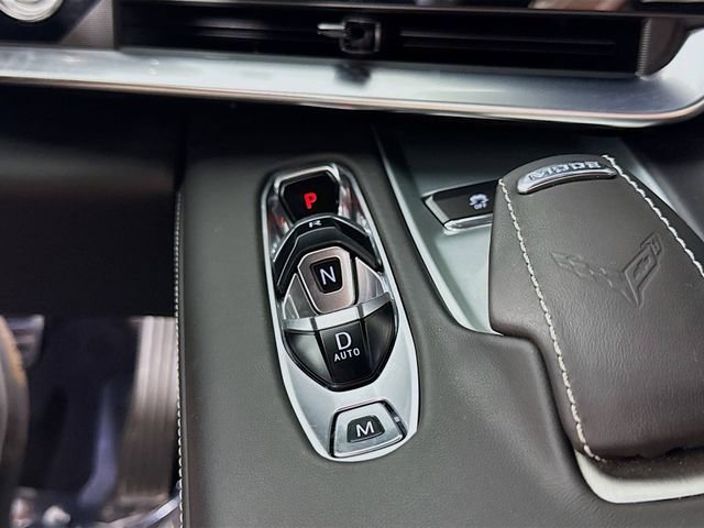 Used 2024 Chevrolet Corvette Stingray Premium Conv w/ Z51 Performance Package image 18