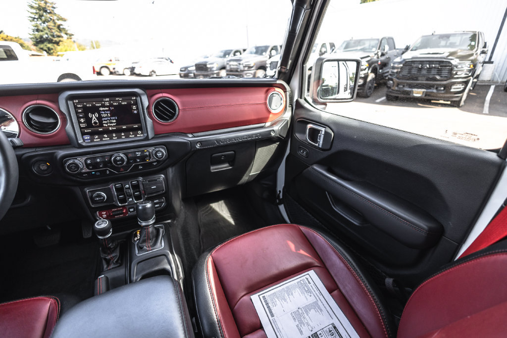 Used 2023 Jeep Wrangler Unlimited Rubicon 4xe AWD/4WD image 23