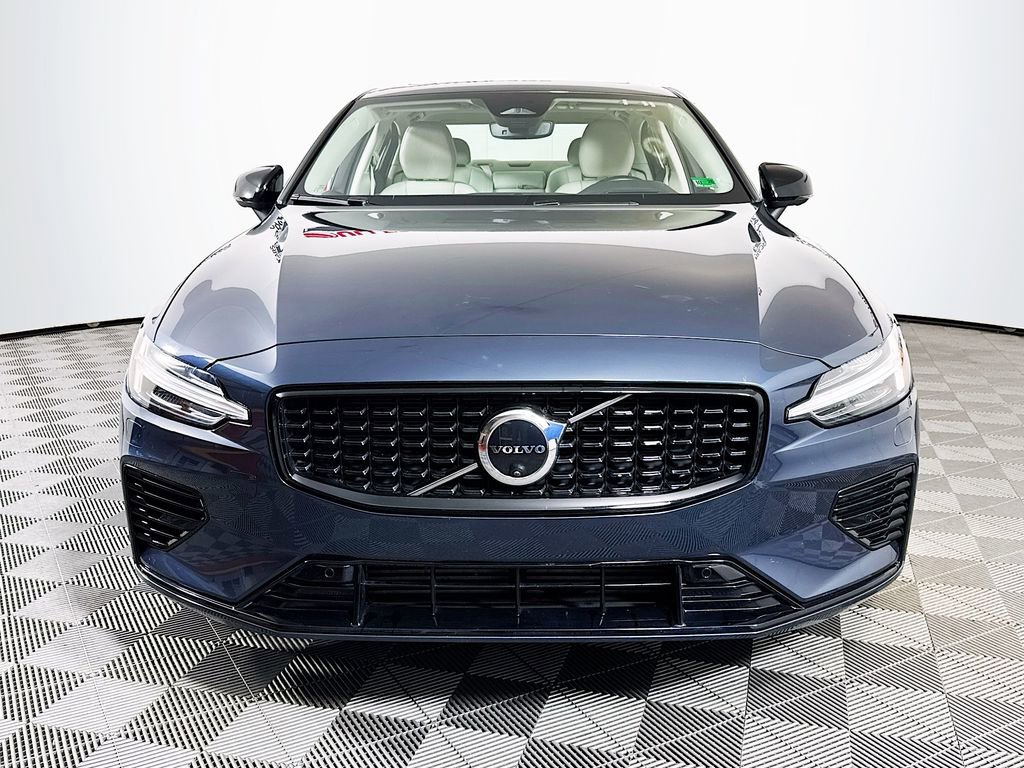 Used 2024 Volvo S60 T8 Ultimate w/ Climate Package AWD/4WD image 2