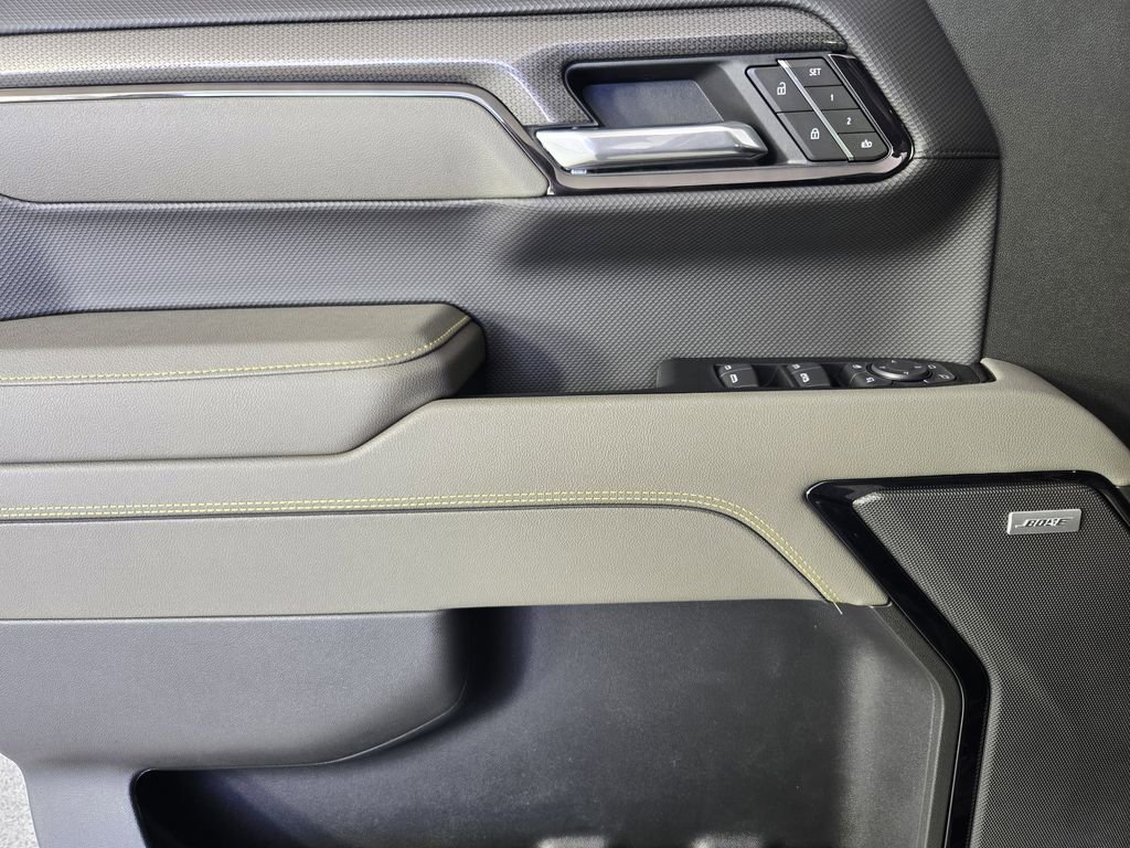 New 2026 Chevrolet Silverado 1500 ZR2 AWD/4WD image 23