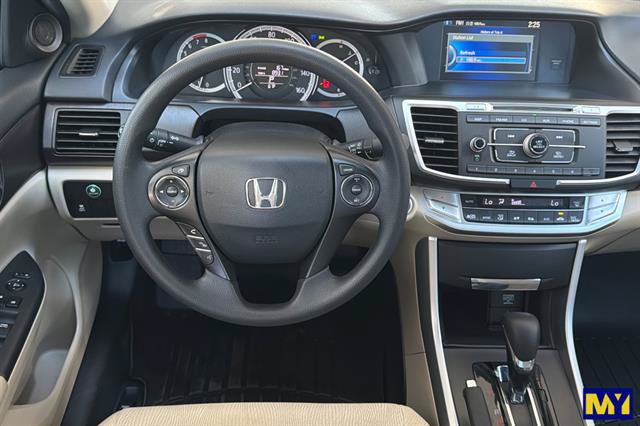 Used 2014 Honda Accord EX image 17