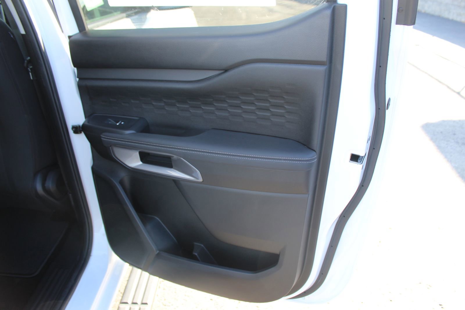 New 2025 Ford Ranger XLT w/ FX4 Off-Road Package image 13