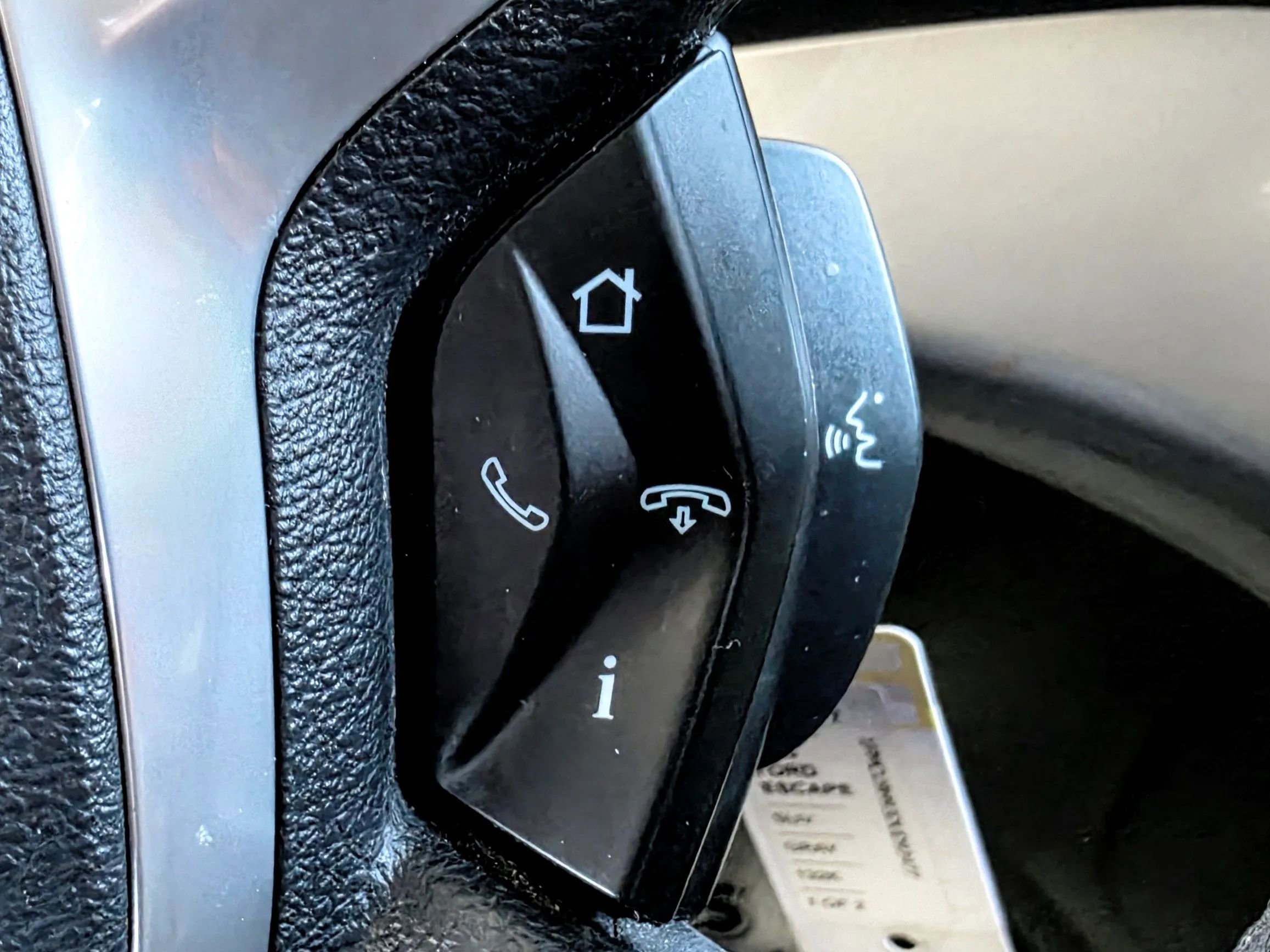 Used 2013 Ford Escape SEL image 26