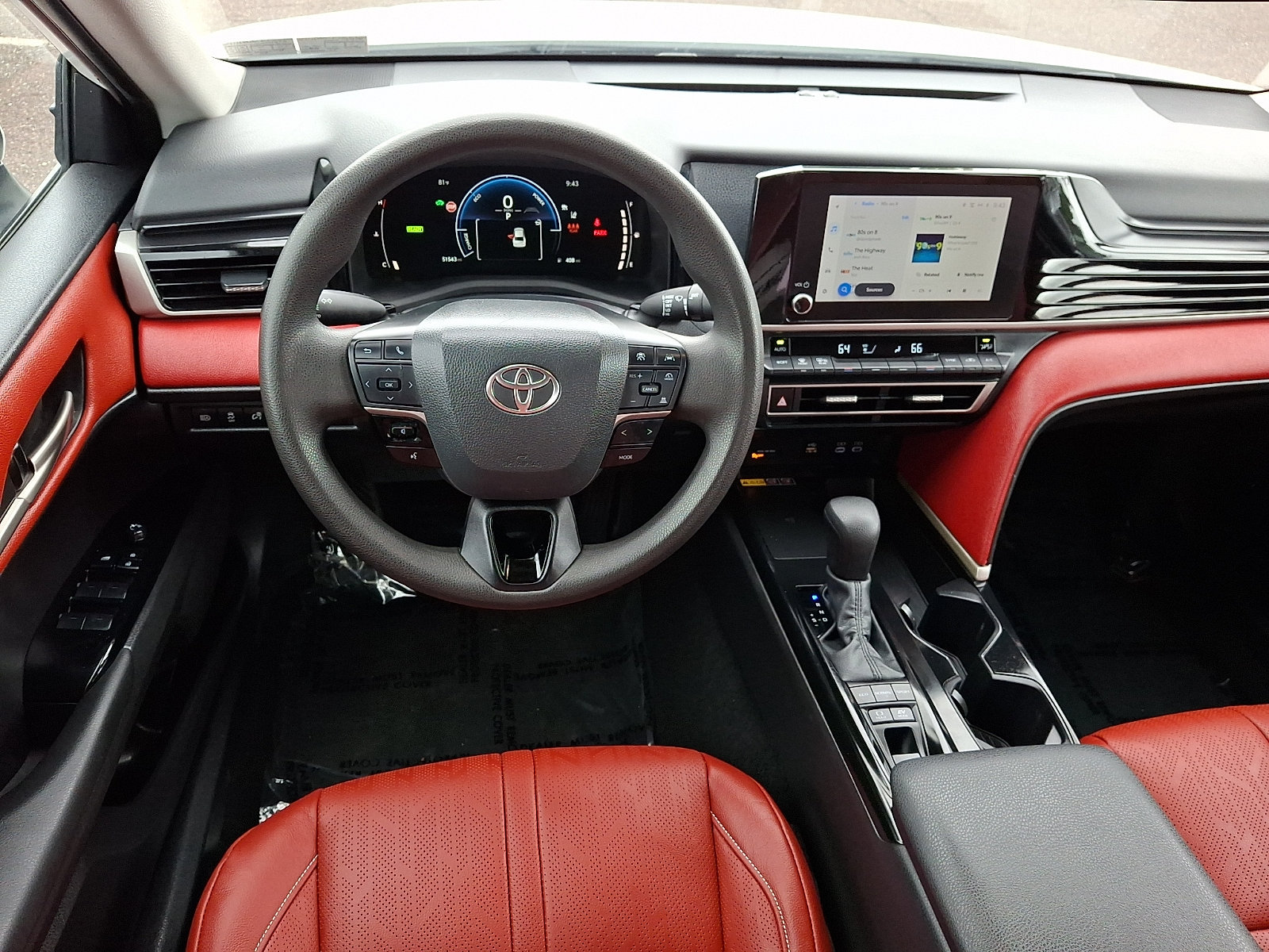 Certified 2025 Toyota Camry LE FWD image 11