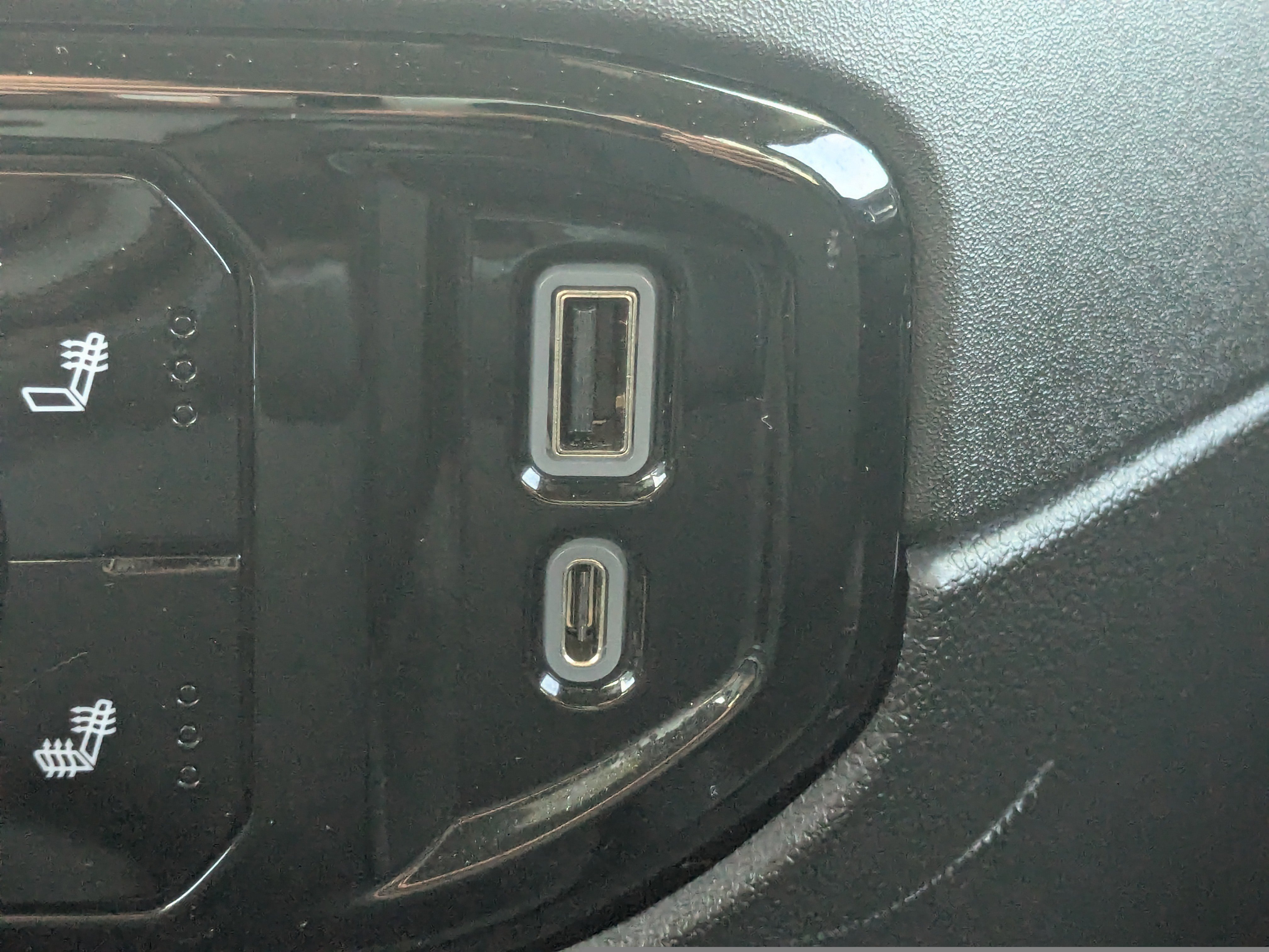 Used 2023 GMC Sierra 1500 Elevation RWD image 26