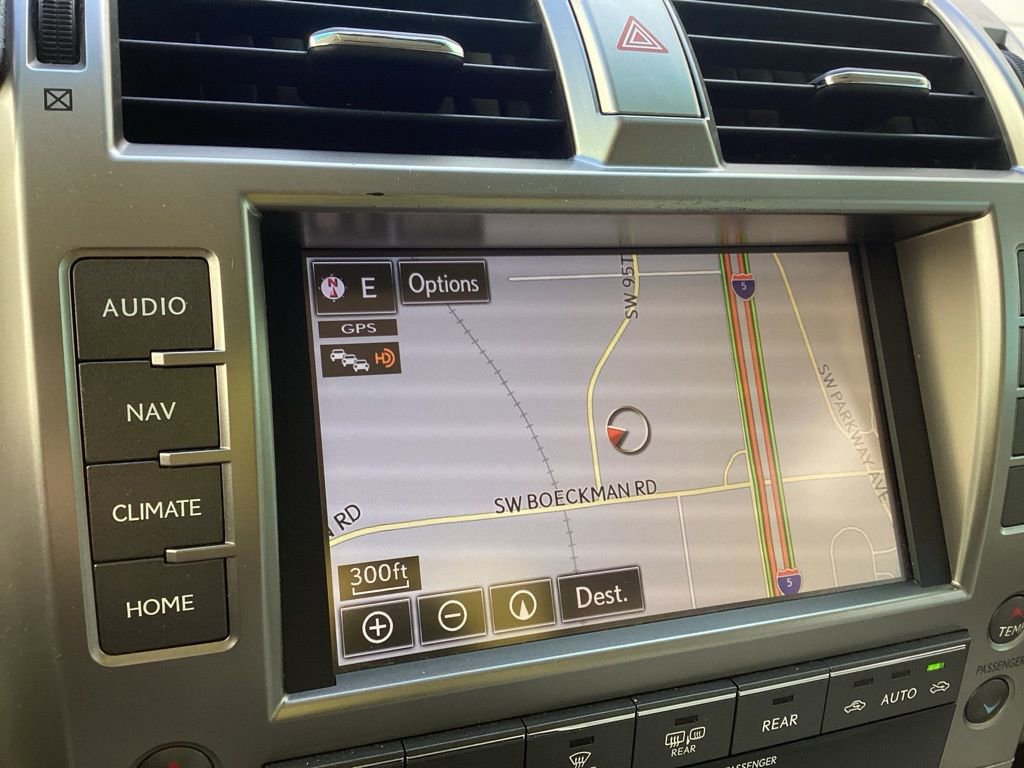 Used 2018 Lexus GX 460 Premium w/ Premium Package image 3