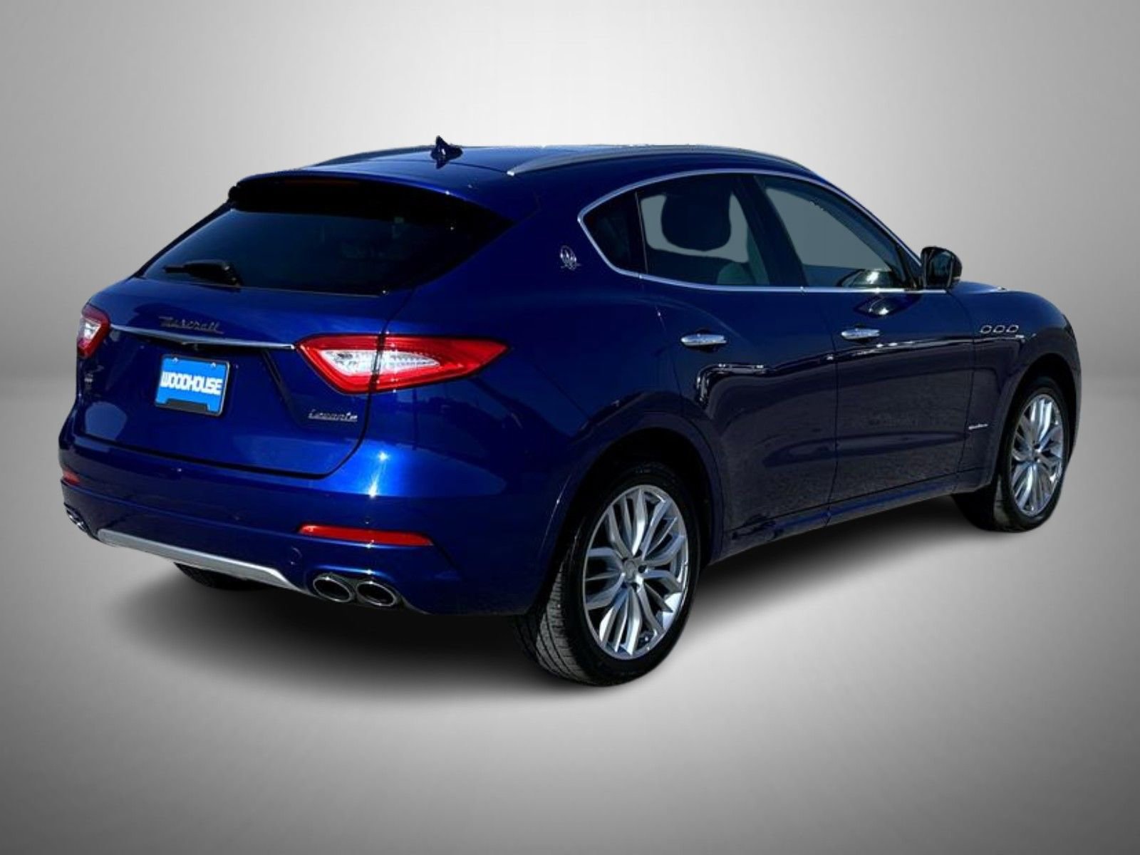 Used 2019 Maserati Levante GranLusso image 5