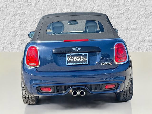 Used 2017 MINI Cooper S image 4