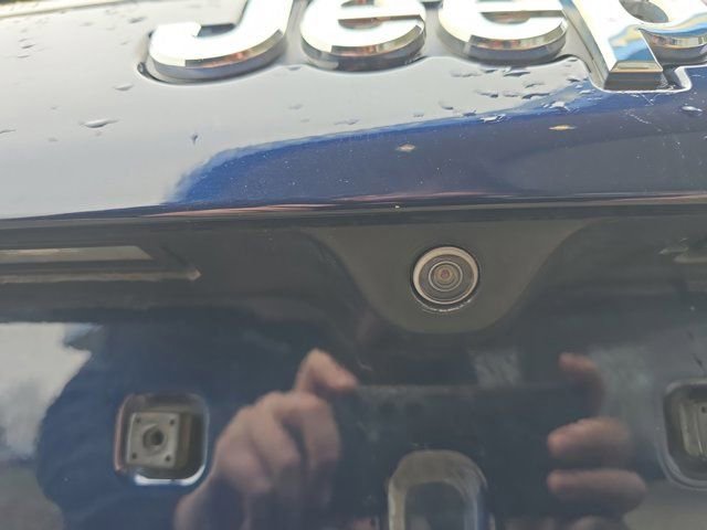 Used 2020 Jeep Compass Limited AWD/4WD image 14