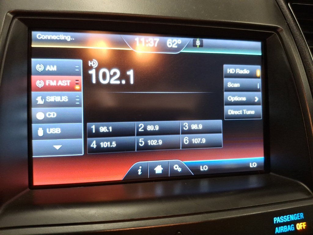Used 2013 Ford Taurus SHO AWD/4WD image 25