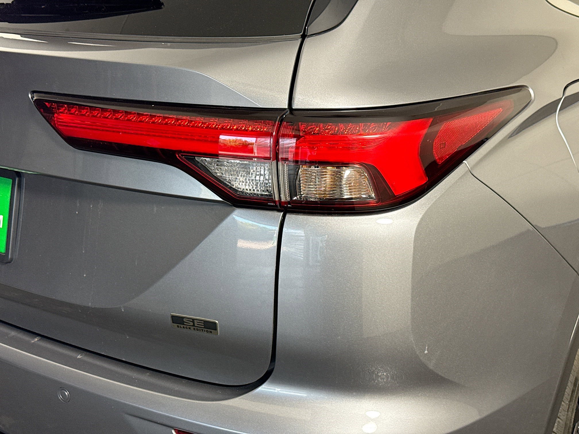 Used 2024 Mitsubishi Outlander SE Black Edition image 34