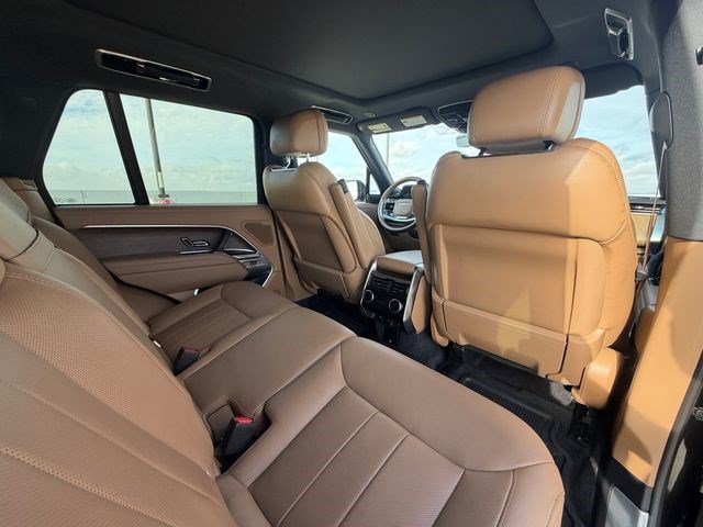 Used 2023 Land Rover Range Rover SE AWD/4WD image 17