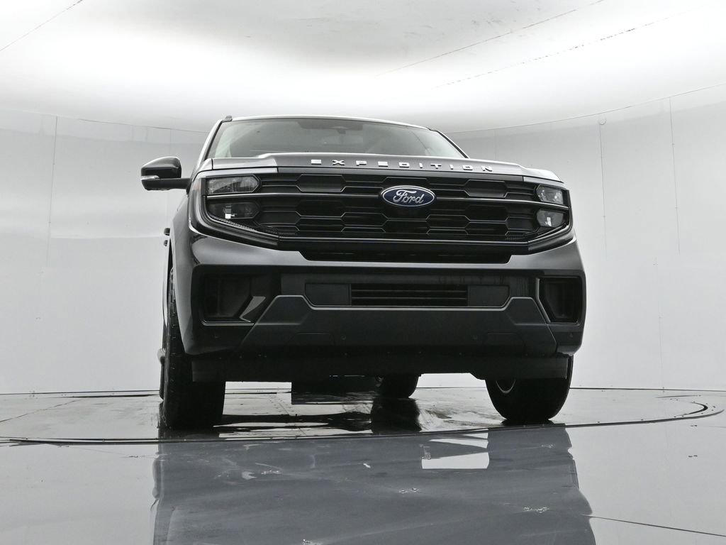 New 2026 Ford Expedition Active image 47