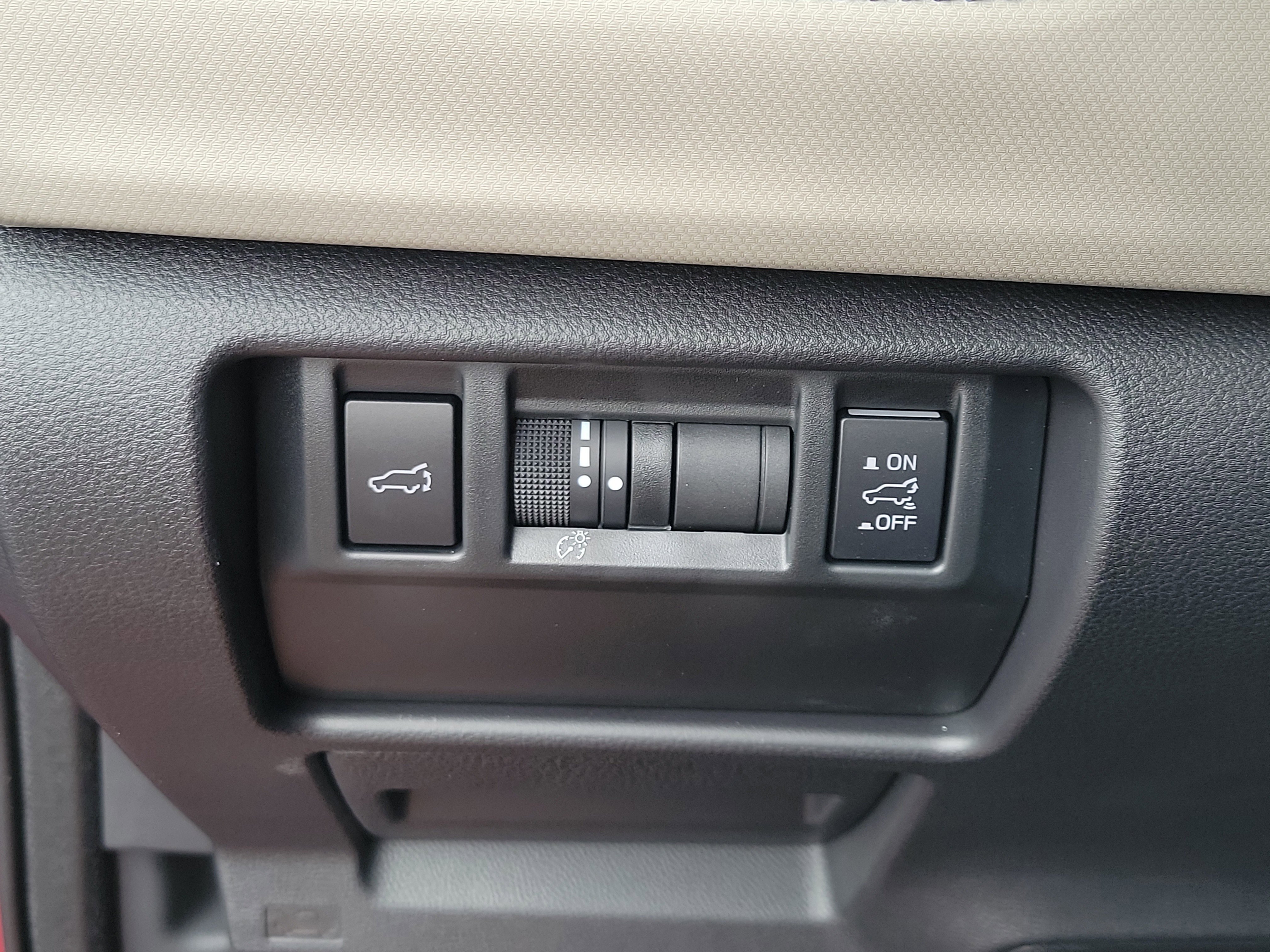 Certified 2026 Subaru Forester Premium image 31