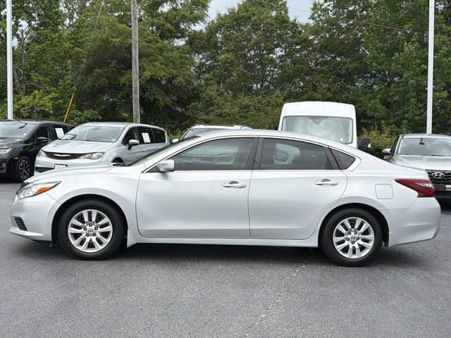 Used 2018 Nissan Altima 2.5 S w/ S Convenience Package FWD image 2