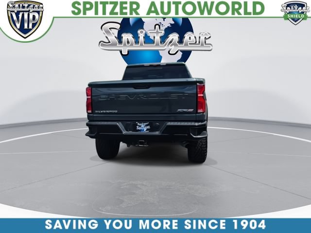 Used 2025 Chevrolet Silverado 2500 ZR2 w/ Technology Package AWD/4WD image 7