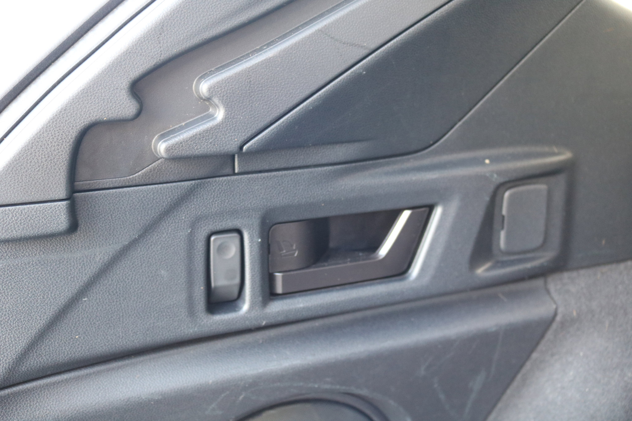 Used 2020 Subaru Outback Limited image 42