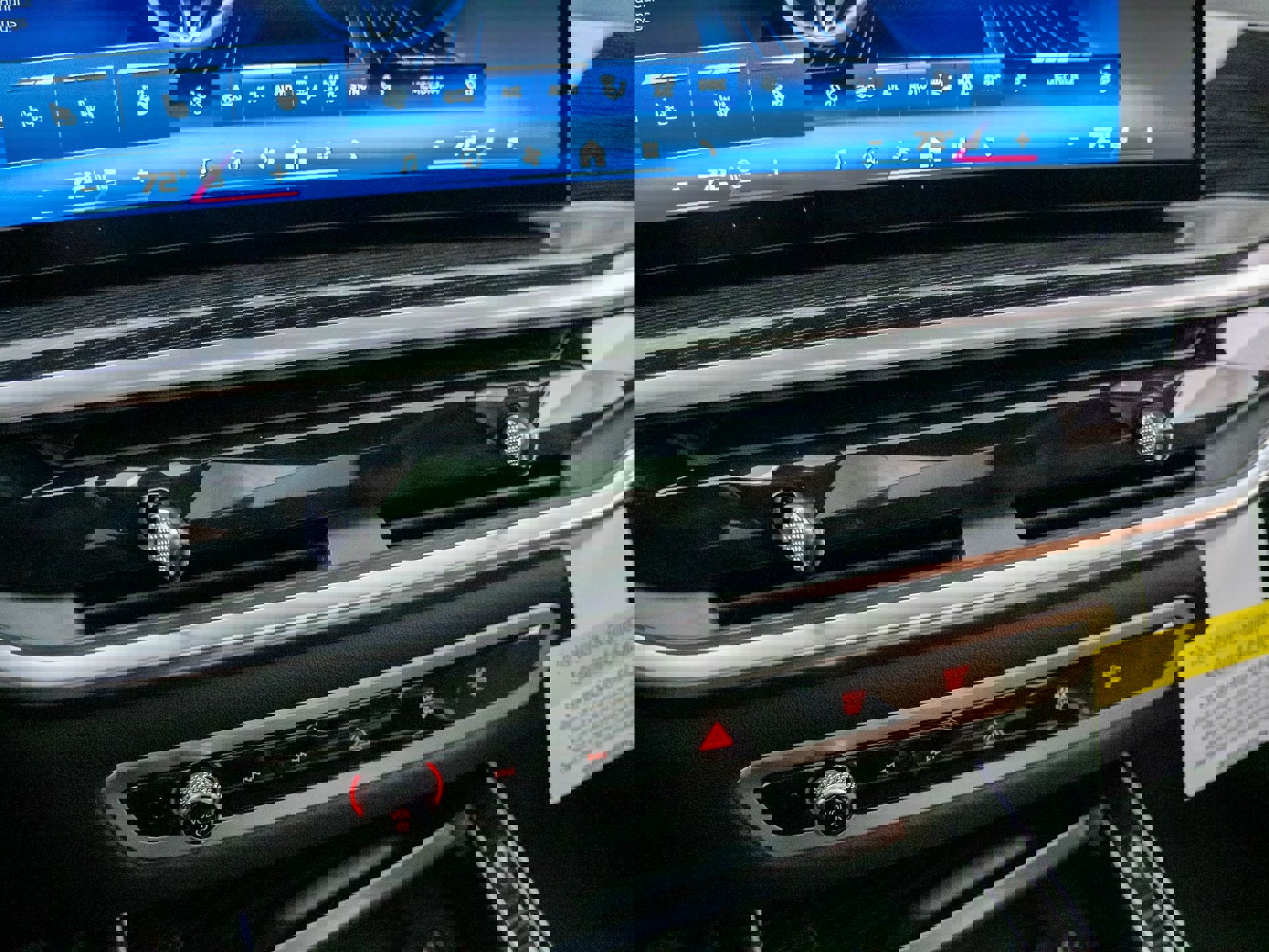 New 2026 BMW X7 M60i image 28