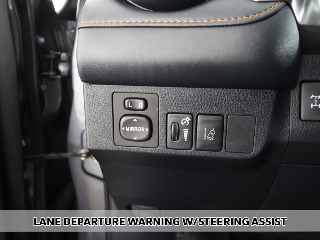 Used 2018 Toyota RAV4 SE w/ All Weather Liner Package image 5