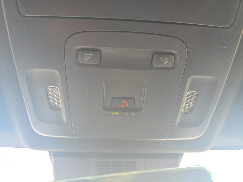 Used 2026 Toyota Camry SE image 33